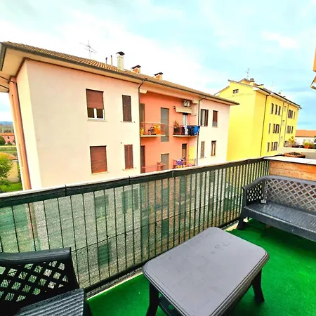 Apartament Russomanno *